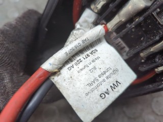 Блок предохранителей, ориг. номер 5Q0937125H, Volkswagen Tiguan 2020-2024