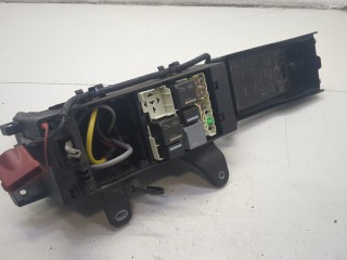 Блок предохранителей, ориг. номер GX7314A076AA, Jaguar XF 2015-2020