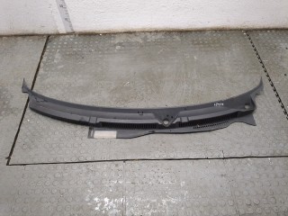 Жабо под дворники (дождевик) Volkswagen Golf 4 1997-2006