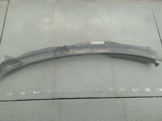 Жабо под дворники (дождевик) Volkswagen Golf 4 1997-2006