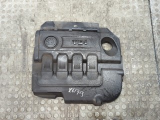Накладка декоративная на ДВС Skoda Octavia 2008-2013