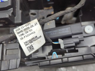 Консоль салона (кулисная часть), ориг. номер 969102029R, 969206073R, Renault Arkana 2019-2023