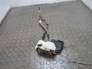 Замок двери правый передний Honda Accord 2002-2006