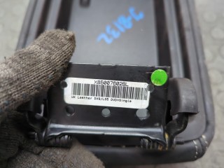Подлокотник левый передний, ориг. номер X85007602BL, Jeep Grand Cherokee 2013-2016