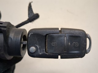 Замок зажигания, ориг. номер 4B0905851, Volkswagen Transporter 5 2002-2009