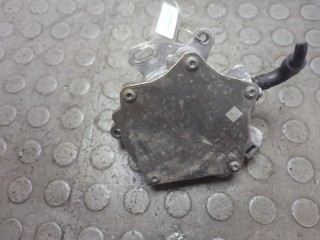 Насос вакуумный, ориг. номер BM5G2A451GA, 1754115, Ford Focus 2007-2011