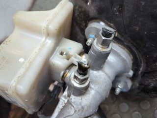 Цилиндр тормозной главный, ориг. номер 68190182AE, Jeep Grand Cherokee 2013-2016
