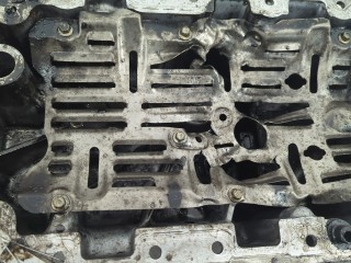 Поддон, ориг. номер LR013528, Land Rover Discovery 2009-2013