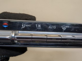 Переключатель отопителя (печки), ориг. номер A2479056703, Mercedes GLA H247 2020-2023