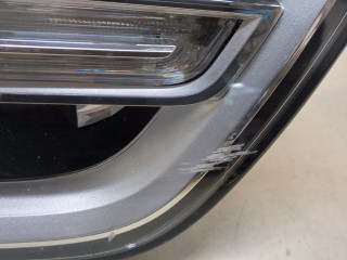Фара (передняя) правая, ориг. номер 8U0941006D, Audi Q3 2014-2018