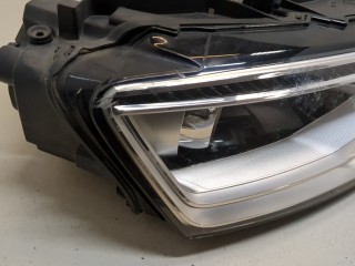 Фара (передняя) правая, ориг. номер 8U0941006D, Audi Q3 2014-2018