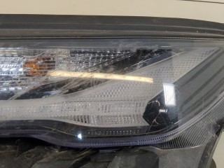 Фара (передняя) левая, ориг. номер 42764057, Chevrolet Trailblazer 2016-2022