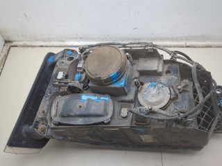 Фара (передняя) правая, ориг. номер 7482622401, 89208805, Renault T 2013-2026