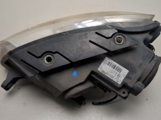 Фара (передняя) правая, ориг. номер 3C0941006K, Volkswagen Passat 2000-2005