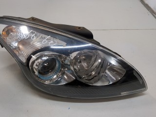 Фара (передняя) правая Hyundai i30 2007-2010