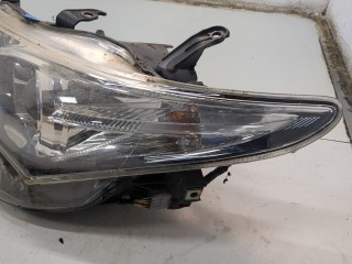 Фара (передняя) левая, ориг. номер 8117002J70, Toyota Auris E18 2012-2015