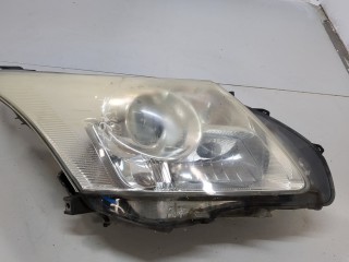 Фара (передняя) правая Toyota Avensis 3 2008-2011