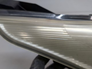 Фара (передняя) правая, ориг. номер 8113005302, Toyota Avensis 3 2008-2011