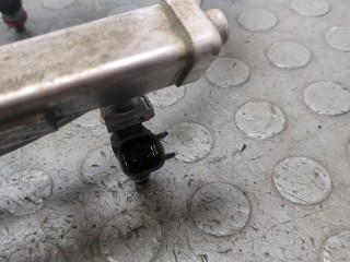 Форсунка топливная, ориг. номер BR3Z9F593B, GT4Z9F792A, Ford Explorer 2010-2015