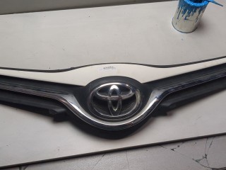 Решетка радиатора, ориг. номер 531110D810, 527190D900, 531210D250, Toyota Yaris 2013-2017