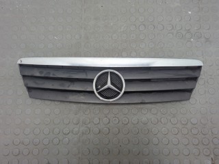 Решетка радиатора Mercedes A-Класс 1997-2001