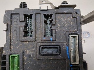 Блок управления бортовой сети (Body Control Module), ориг. номер 284B14693R, Renault Koleos 2020-2023