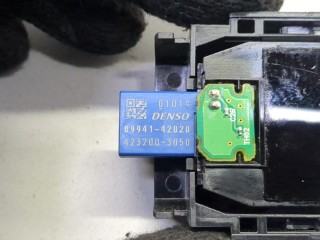 Датчик дождя, ориг. номер 8994142020, Toyota RAV 4 2018-2026