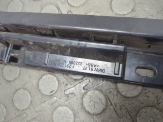 Кронштейн порога правый, ориг. номер 51777201258, 7201258, BMW 5 F07 Gran Turismo 2009-2013