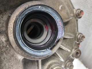 Кронштейн редуктора задний, ориг. номер 5238042160, Toyota RAV 4 2018-2026