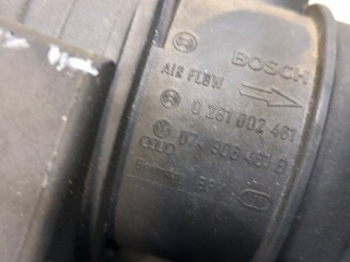 Корпус воздушного фильтра, ориг. номер 7H0129607M, Volkswagen Transporter 5 2002-2009