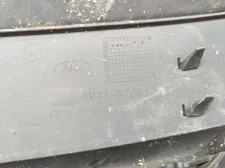 Решетка радиатора, ориг. номер 1515015, 8V418138AA, Ford Kuga 2008-2013