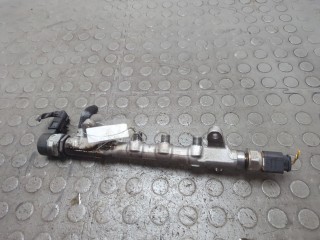 Рампа (рейка) топливная, Volkswagen Passat 2011-2015