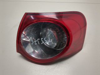 Фонарь (задний) правый Volkswagen Passat 2005-2010