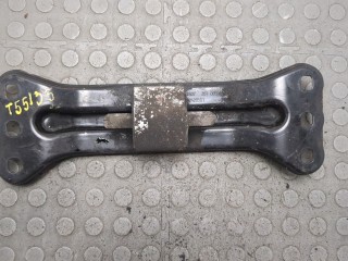 Подушка крепления КПП Mercedes C W204 2007-2011
