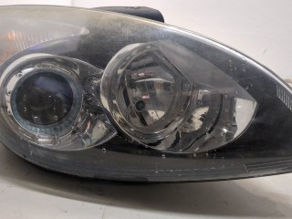 Фара (передняя) правая, ориг. номер 921022R010, Hyundai i30 2007-2010