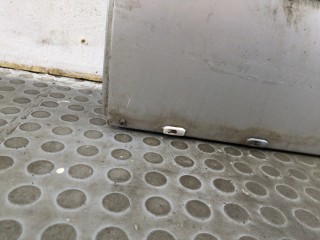 Стекло боковой двери левое заднее, ориг. номер 8D5845205, Audi A4 1999-2001