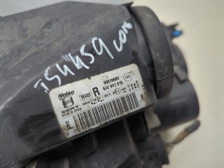 Фара (передняя) правая, ориг. номер 6JC941016, Seat Toledo 2012-2019