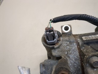 Компрессор кондиционера, ориг. номер 8831002370, Toyota Auris 2006-2010