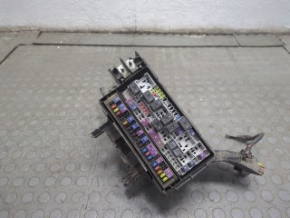 Блок предохранителей, ориг. номер 14A068, FU5Z14A003B, Ford Explorer 2010-2015