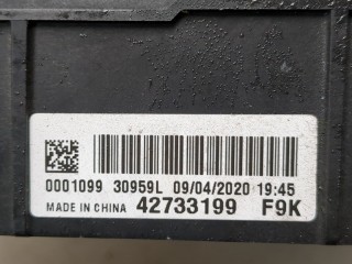 Блок предохранителей, ориг. номер 42733199, Buick Encore GX 2019-2023