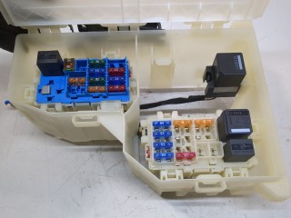 Блок предохранителей, ориг. номер LR002154, Land Rover Freelander 2 2012-2014