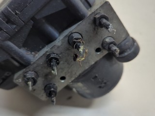 Блок АБС, насос (ABS, ESP, ASR), ориг. номер 1J0698517A, Volkswagen Golf 4 1997-2006