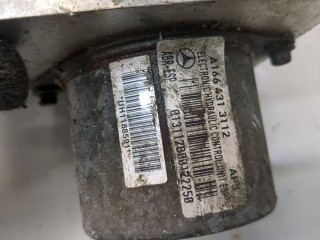 Блок АБС, насос (ABS, ESP, ASR), ориг. номер A1664313312, Mercedes GL-Класс 2012-2016