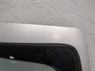 Крышка (дверь) багажника, Toyota Avensis 2000-2003
