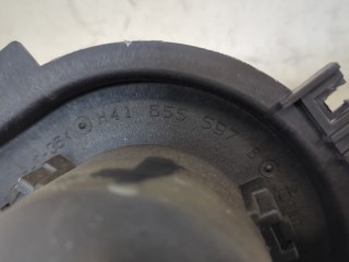 Двигатель отопителя (моторчик печки), ориг. номер 8D1819021B, Volkswagen Passat 5 1996-2001