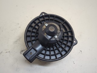 Двигатель отопителя (моторчик печки), ориг. номер GJ8AA024F30, Mazda 2 2005-2007