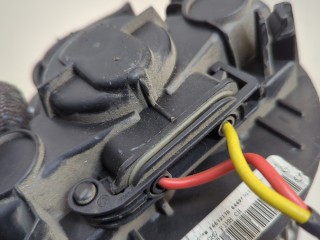 Двигатель отопителя (моторчик печки), ориг. номер 27226AX105, Nissan Note E11 2005-2008