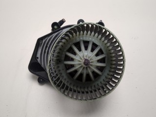 Двигатель отопителя (моторчик печки) Audi A4 1994-1999