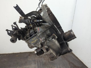 КПП 5-ст.мех. (МКПП), ориг. номер 3030052460, Toyota Yaris 2005-2009