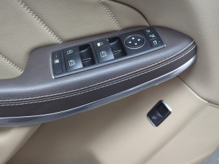 Замок двери левый передний, ориг. номер A1667200135, Mercedes GL-Класс 2012-2016